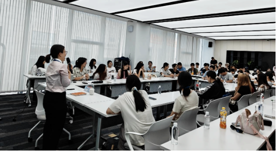 Besykje Quangong Co., Ltd. en ferkenne de geheimen fan yntelliginte bakstien meitsjen